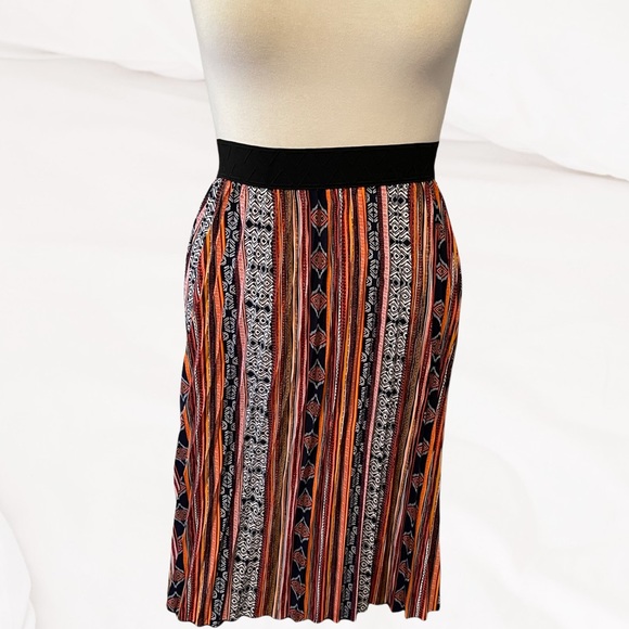 LuLaRoe Jill Midi Pleated Skirt Multimedia Print L